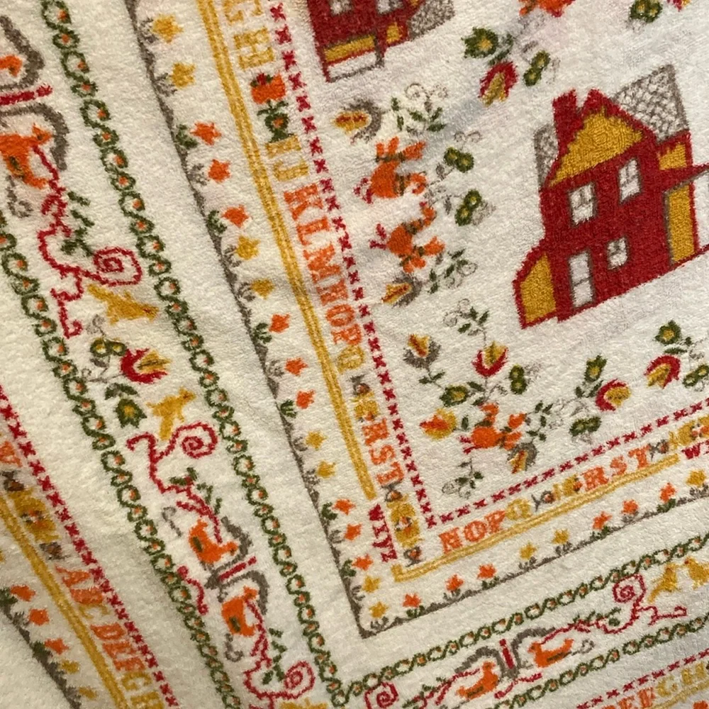 Vintage Tapestry‎ Blanket with House Design G